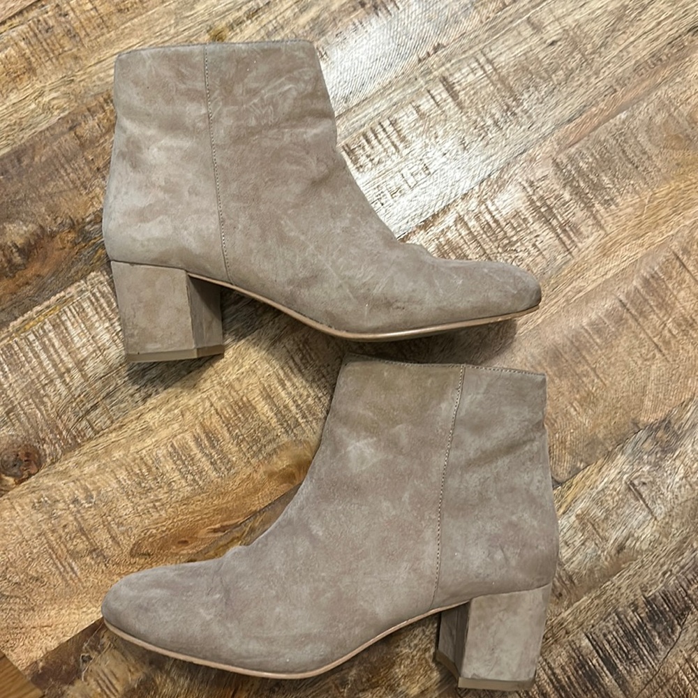 Aldo Ciredia Tan Suede Booties